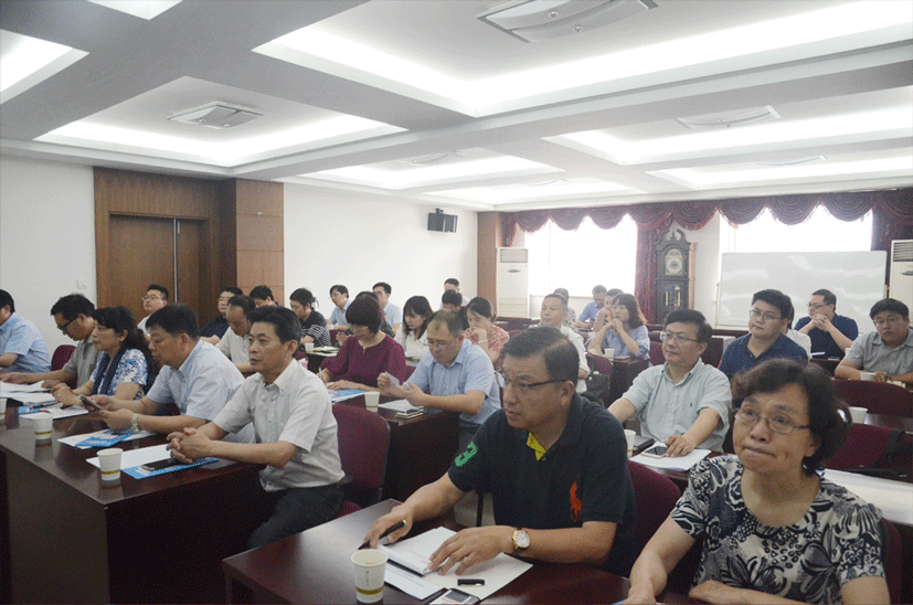 夏青總經理參加2019年全市食品安全宣傳周主題日活動