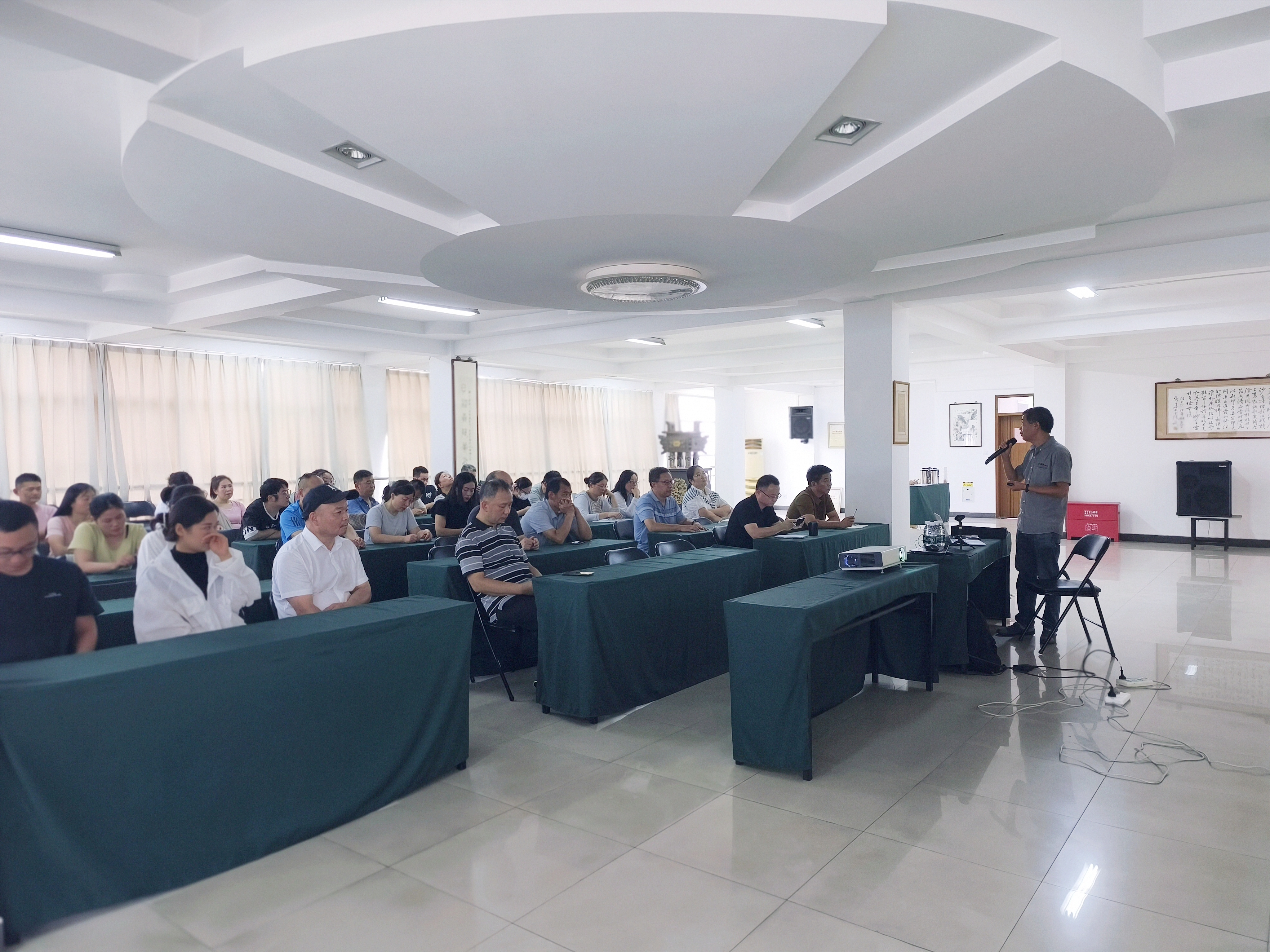 公司蟲害防控專項(xiàng)培訓(xùn)順利舉行